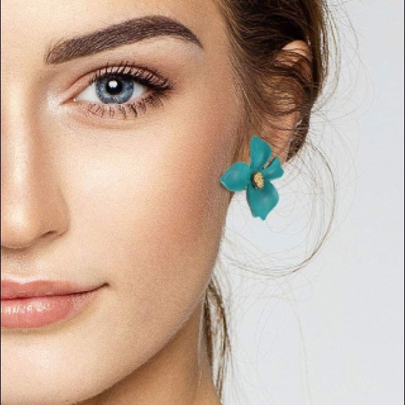 Boho Flower Stud Earrings - Picture 6 of 11